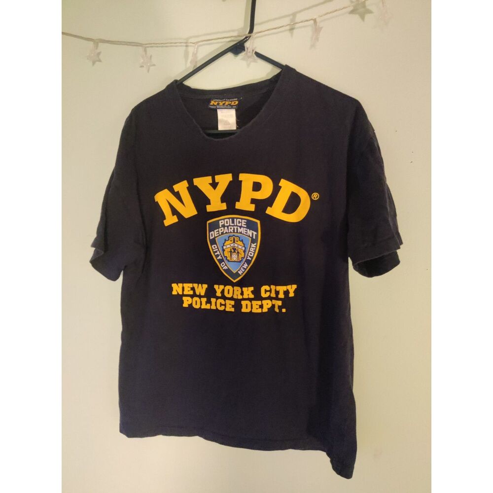 NYPD Men's Large New York City Police Department Tshirt